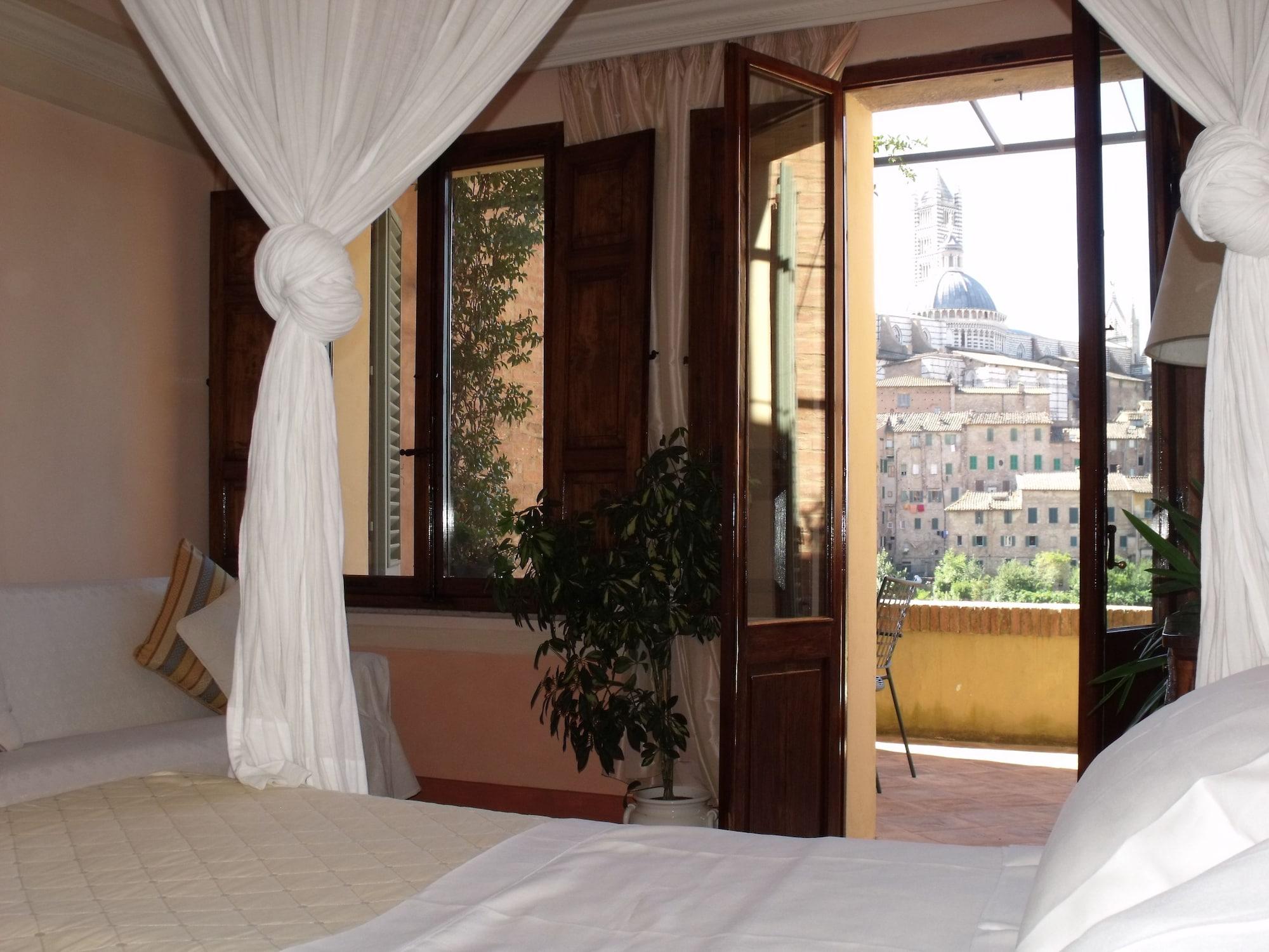 Bed and Breakfast Residenza D'Epoca Campo Regio Relais Сиена Экстерьер фото