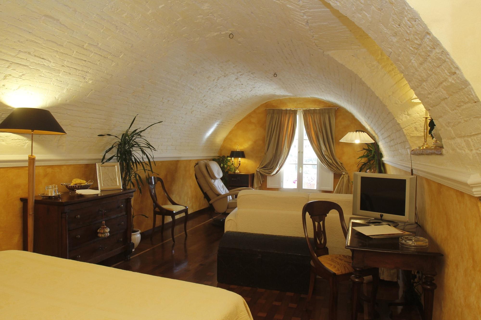 Bed and Breakfast Residenza D'Epoca Campo Regio Relais Сиена Экстерьер фото